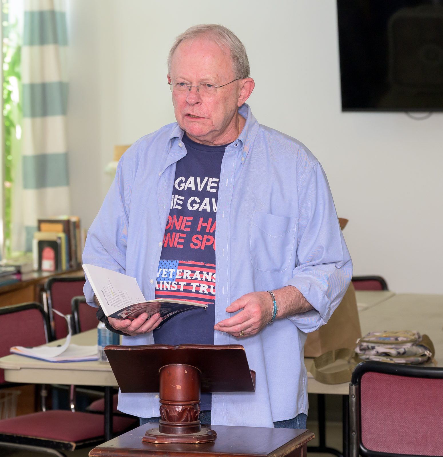 David Connolly reads from his work during a session on the literature of the Vietnam War.